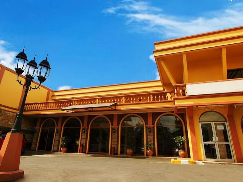 Kalisma Hotel Jakarta Exterior photo