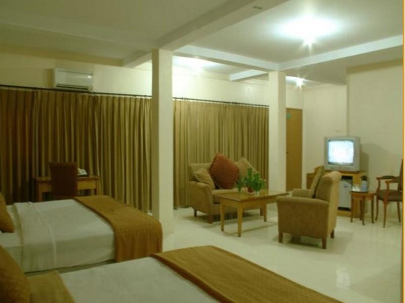 Kalisma Hotel Jakarta Exterior photo